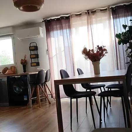 Air-conditioned Peaceful Haven 2 Steps From Paris Apartmán *