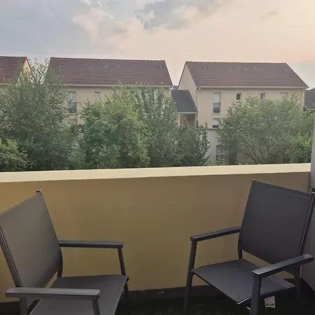 Appartement Air-conditioned Peaceful Haven 2 Steps From Paris Choisy-le-Roi