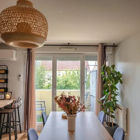 Air-conditioned Peaceful Haven 2 Steps From Paris Choisy-le-Roi
