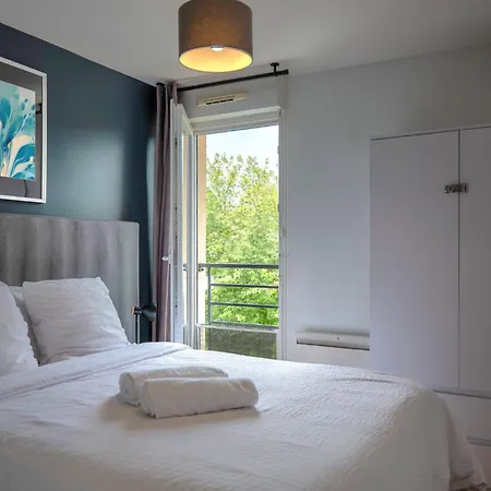Air-conditioned Peaceful Haven 2 Steps From Paris Appartement *
